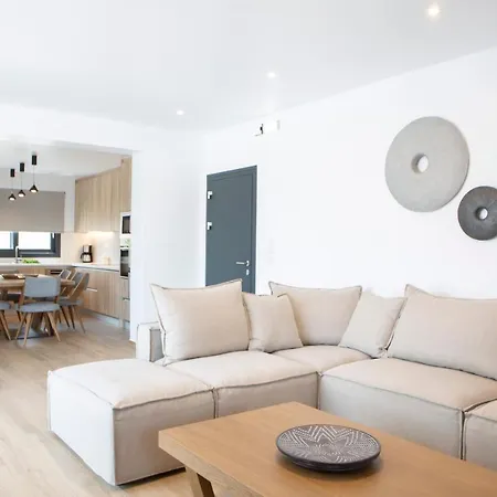 Villa Eros - Afroditi Collection *