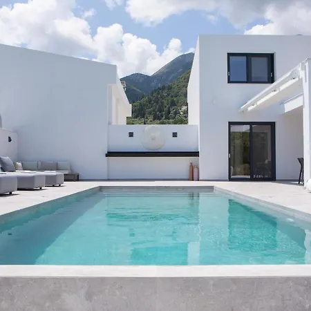 Eros - Afroditi Collection * Nydri (Lefkada)